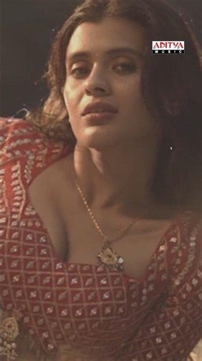 Arey Ho. Heroine Antoone.. Helicopter Shot Icheroo.🎶 | Cute Cute Hebah | Mario | Hebah Patel #shorts