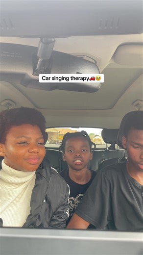 Hey! #siblings #fyp What’s Up? Song by 4 Non Blondes Covered By BikosManna