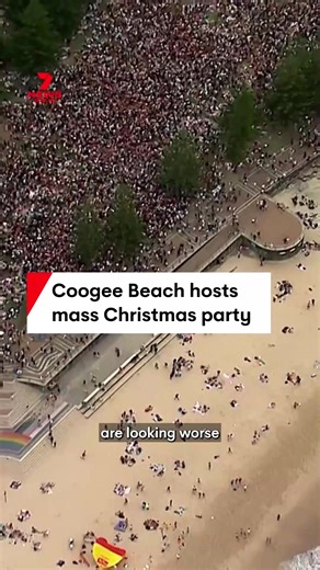 The shores of Coogee Beach are looking worse for wear after yesterday's Christmas celebrations. Thousands flooded the shores, determined to carry on with the former Bronte Beach bash in a new location. #CoogeeBeach #BronteBeach #christmasparty #beachcleanup