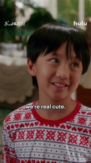 Christmas Photos 📸 With The Huangs! 🎄 #FreshOffTheBoat #Hulu