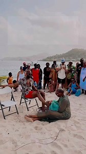 60K views · 155 reactions | Would you consider a foot washing ceremony? #repost @stanlophotography A foot wash ceremony is usually done to symbolize the couple’s service, humility and commitment to each other. #walkerbyfaith @appleofhisai @silkyvalente  Reel/Video: @stanlophotography Planner: @diannvalentine Location: @silversandsgrenada #weddingceremony #destinationwedding #grenada #munaluchibride | Munaluchi Bridal Magazine | Facebook