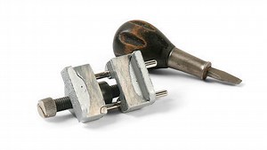 Modifying an inexpensive honing guide - FineWoodworking