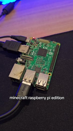 Exploring Nostalgic Minecraft Raspberry Pi Edition