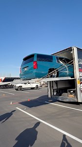 3M views · 46K reactions | Kindig-it Chevy Suburban Unloading at Dino’s Git Down #sickslammedtrucks #fblifestyle #sicktrucks | SICK Slammed Trucks | Facebook
