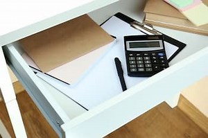 How to Convert Your Desk Drawer to a Keyboard Tray - 7 Steps