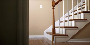 How to Install Vinyl Flooring On Stairs With Nosing in 4 Steps