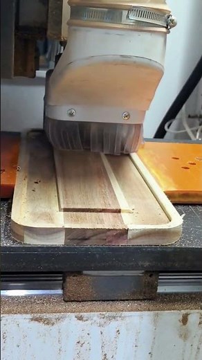 High-speed rotating engraving machine to make exquisite wooden plate # woodworking machinery