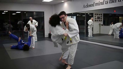 Judo Throws - 9 Judo Throws Every Beginner Should Learn [With Videos]