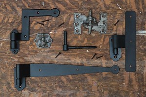 Exterior Shutter Hinges Guide