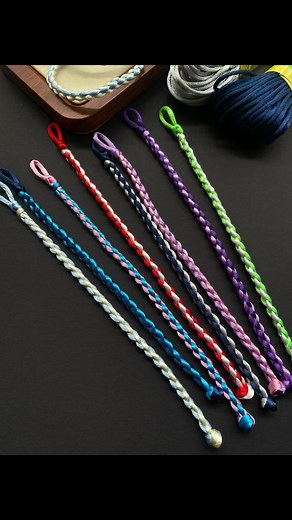 How to Make a Round 4-Strand Bracelet Tutorial