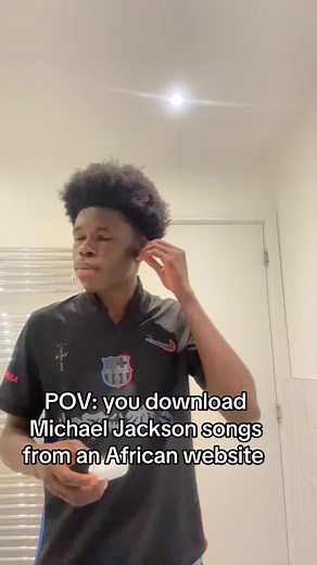 Michael Jackson song from African website meme - 'I'm crine'