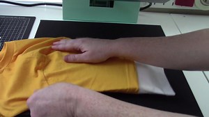60K views · 142 reactions | We've talked about HTV placement for so many places, but what about the sleeve? Today, we are tackleing it! https://www.silhouetteschoolblog.com/2020/08/htv-sleeves-seam-placement.html #timelapsewithtutorial | Silhouette School with Melissa Viscount | Facebook
