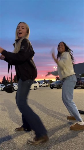 Fun Wagon Wheel Line Dance Tutorial with Kayla