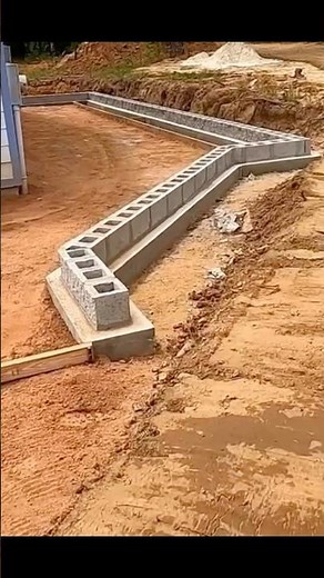 Building A Retaining Wall, With Patio And Driveway!