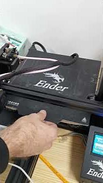 how to put sd card and lunch the print on Ender 3 Pro #ender #3d #3dprinter