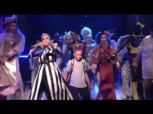 Katy Perry 'Dancing Backpack Kid' SNL