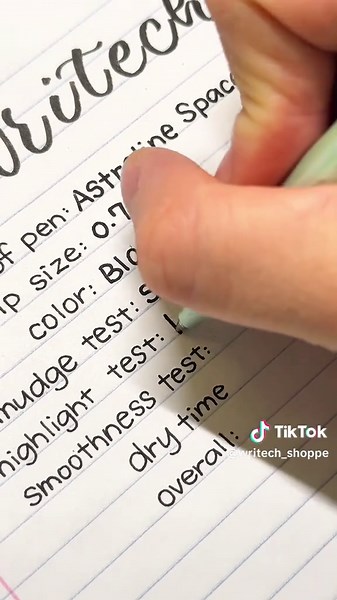 Wait... lefties can use this too??😍😍😍#pentest #pentok #gelpen #stationery #tiktokshopfinds