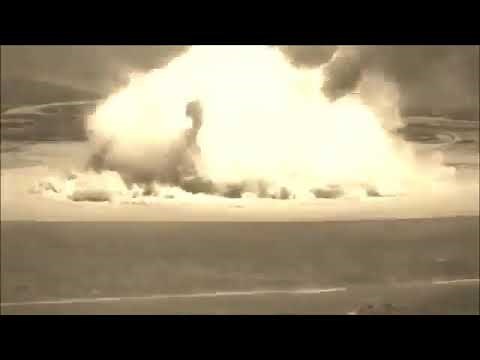 フリー爆発素材meme