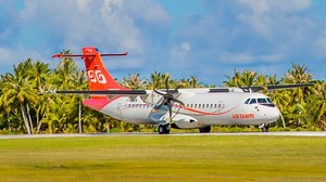 In Which Direction Do Aircraft Propellers Typically Rotate?