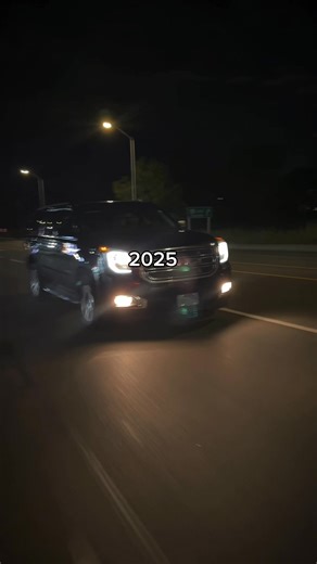 Our VIP chauffeur service has come a long way, with the best options more affordable than ever! Interested in booking? Download the app for more info OR 📞 Call us at (416) 222-2525 - - #airliftlimo #fyp #limousineservice #limoservice #travel #viral #pearsonairport #luxurytravel #airport #luxury #aesthetic # | Airlift Limousine Service