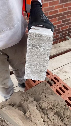 3.2K views · 20 reactions | How To Lay Bricks tricks For Beginners Using a line隣 | Bricklayer | Facebook