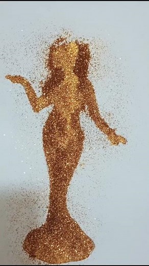 Golden Glitter Girl | Elegant Handmade Silhouette Art