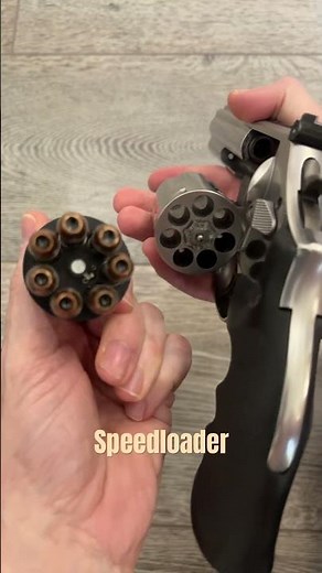 SPEED LOADER with Legendary Smith and Wesson 686 357 Mag #S&W