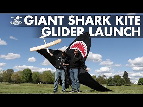 This 21 Foot Kite Tows Up Airplane!!!
