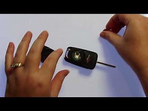 How To Change A 2013 - 2016 Chevrolet Malibu Key Fob Battery