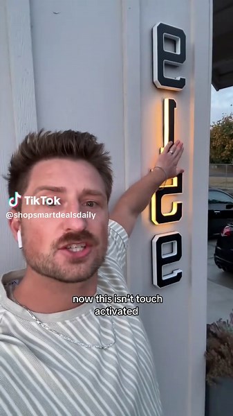 Solar-Powered House Numbers for Stunning Home Decor