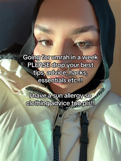 Help me please :) #umrah #hajj #mecca #madina #alhamdulillah❤️ | grip socks