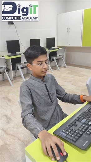 27K views · 1.2K reactions | Master Shortcuts: Magnifier & Taskbar Apps #DigitComputerAcademy #karachicomputerinstittude #computertricks #computertricksandtips #computerinstitute #computertips #shortcuts #magnifier #taskbar | Digit Computer Academy | Facebook