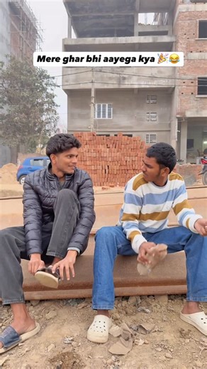 Aᴍᴀɴ𓃬 on Instagram: "Humlog Nani ghar ja rhe h 😂 (Happy new year)😂 #reels #funny #happynewyear #trending #viral #explore"