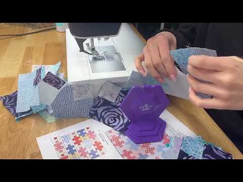 Jigsaw Puzzle Quilt | an Annie's Quilt Tutorial
