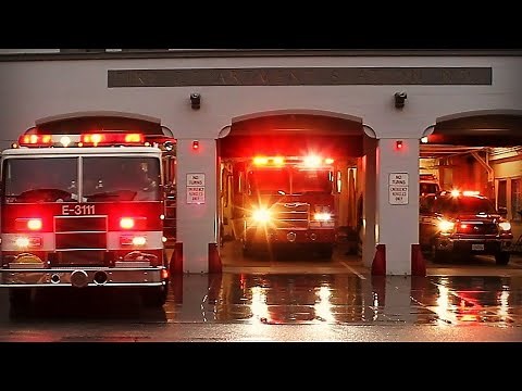 FULL STATION! Fire Trucks Respond to Structure Fire with Airhorn and Federal Q