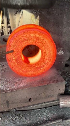 Inside the forging factory From Billet to Part — Forging Team Shows True Skill #forging #blacksmith