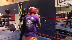 161K views · 5.5K reactions | The Rolling Shoulder, How to get away from the Overhand Right by COACH Eric Bradley 磊l Order Now ! bit.ly/ROLLINGSHOULDER | Master Boxing | Facebook