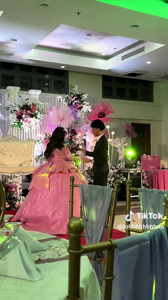 Celebrating 18th Roses with Meaningful Moments