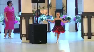 ТАНЦУЮТ ВСЕ Видео Mail Ru flv – смотреть видео онлайн в Моем Мире | Laura ...