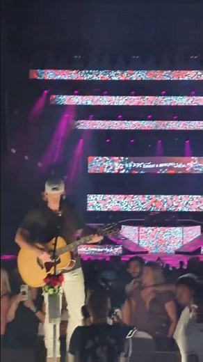 Morgan Wallen & Ernest - Flower Shops LIVE