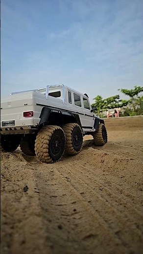 Traxxas TRX-6 | The Ultimate 6x6 Off-Road Machine in Action!