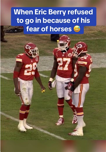 “I'll wait till the horse pass.