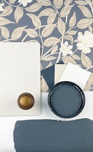 Blue Note by Benjamin Moore is a deep, dramatic navy that’s as moody as it is sophisticated. This rich, inky blue has a slight hint of gray, giving it a modern edge that keeps it from feeling too traditional. Blue Note creates a striking contrast when paired with crisp white trim, and it works beautifully with metallic finishes like brass or gold for a touch of glamour. Whether you’re going for timeless sophistication or a bold, modern look, Blue Note is sure to elevate your space. ✨ Would you l