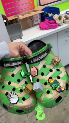 New Minecraft Crocs Unboxing & Review! Are They Worth It?