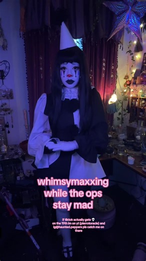 Clown Makeup Tutorial for Goth Girls