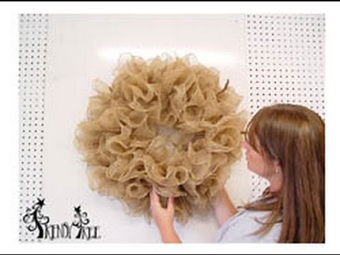 Basic Burlap Ruffle Wreath Tutorial by Trendy Tree