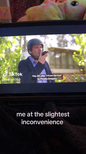 Phoebe Bridgers: I Know the End & Shrinking Insights