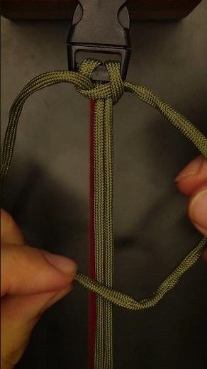How to Make a Simple Paracord Cobra Knot Bracelet