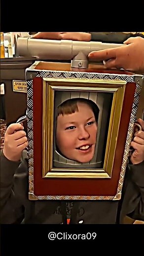 This Rotating Frame Effect is Hypnotizing!