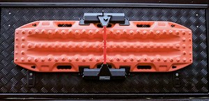 Recovery Board Quick Mount for Maxtrax MKII